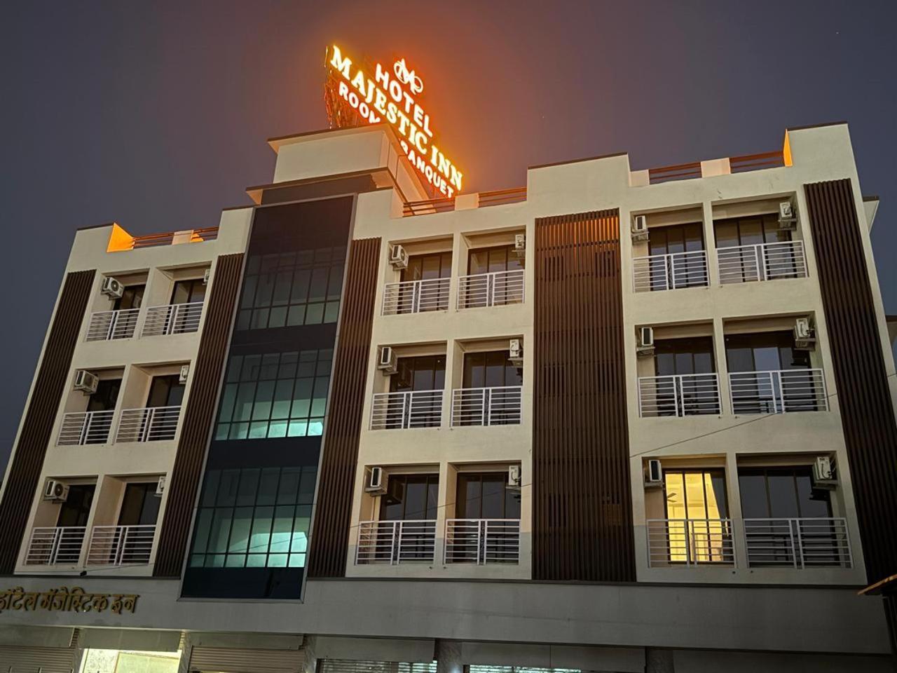 Majestic Inn Vasai Exterior foto